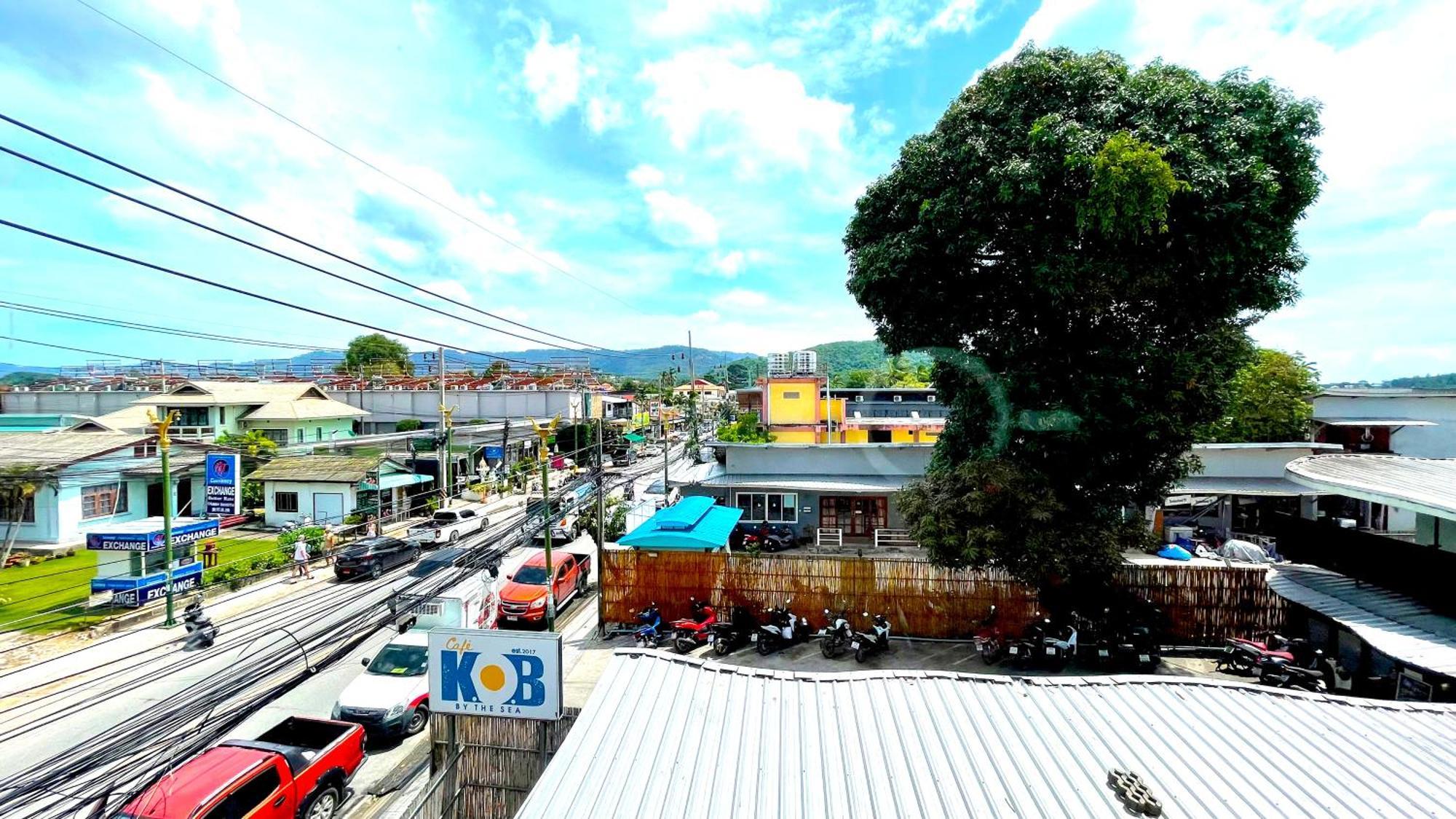 Rockstar Beach Apartments Bang Rak Beach  Bagian luar foto
