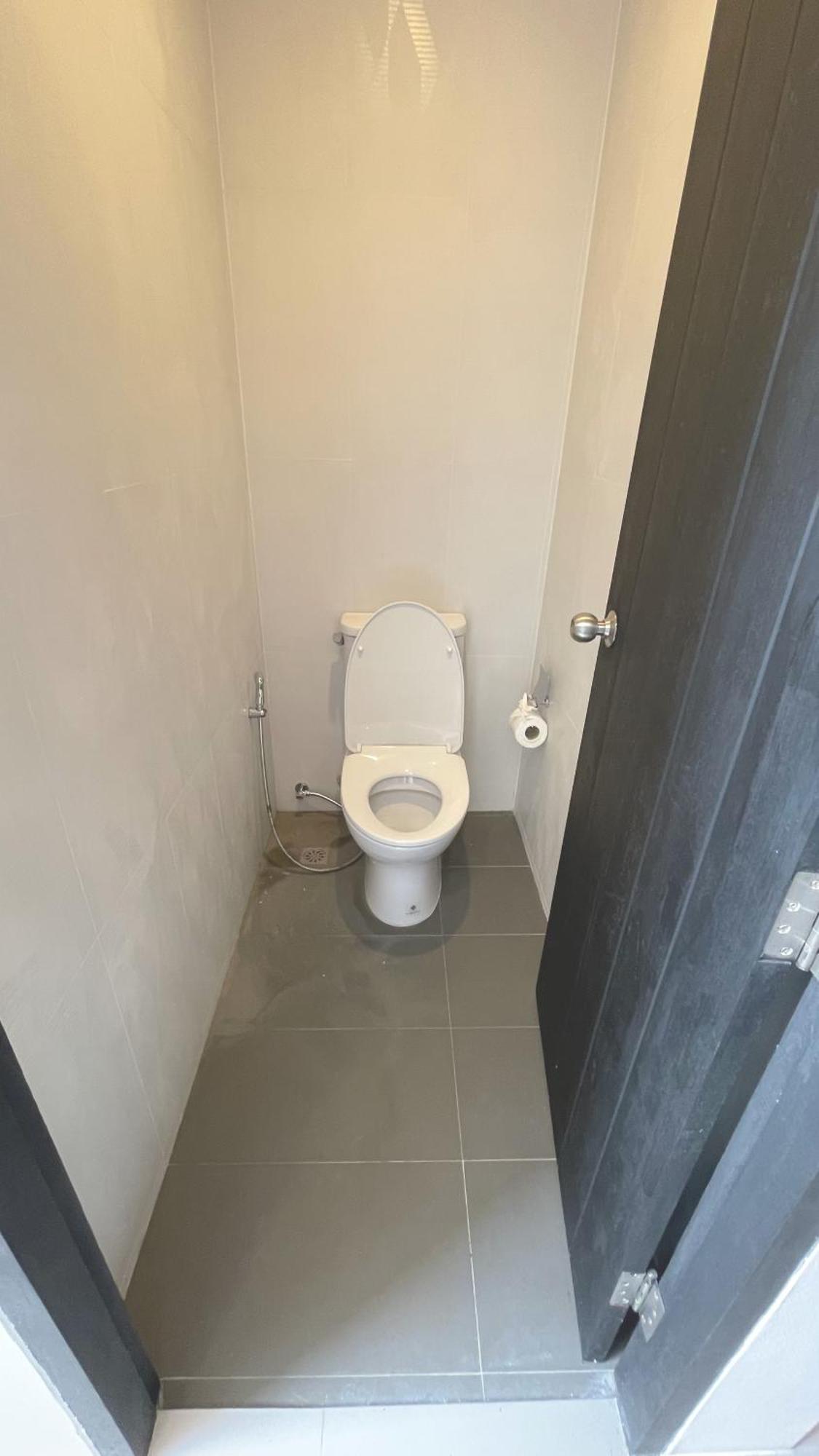 Rockstar Beach Apartments Bang Rak Beach  Bagian luar foto