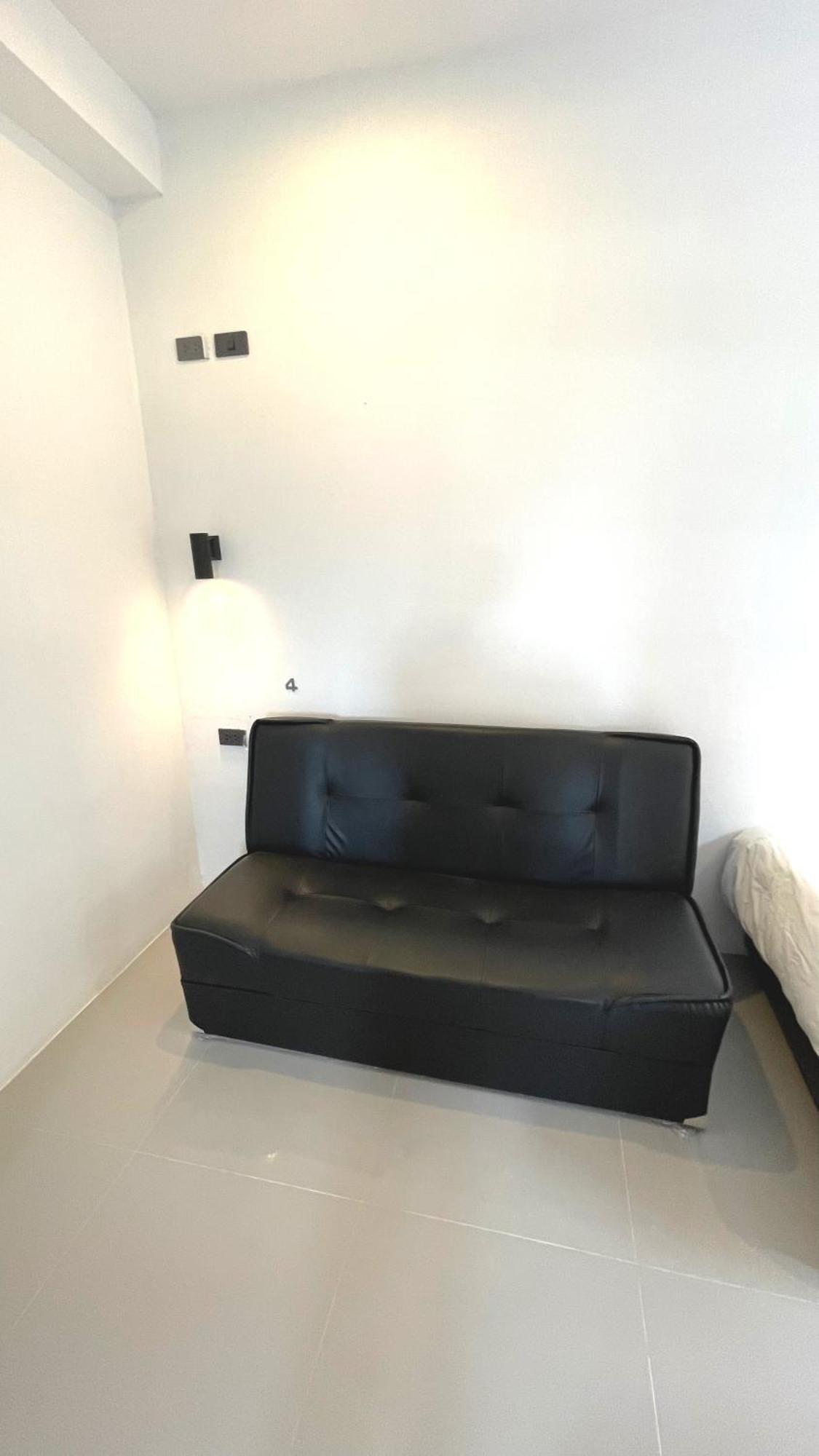 Rockstar Beach Apartments Bang Rak Beach  Bagian luar foto