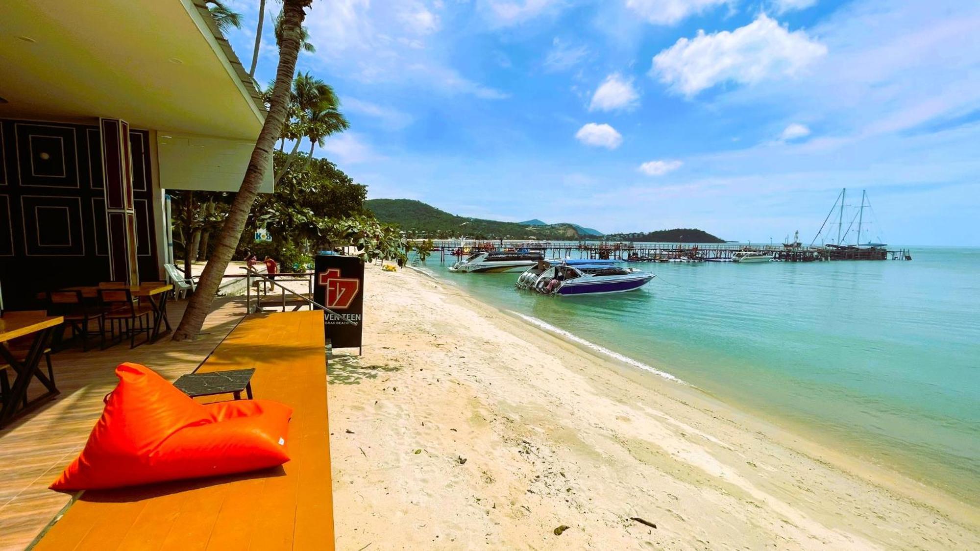Rockstar Beach Apartments Bang Rak Beach  Bagian luar foto